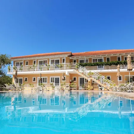 Artemis Hotel 2*