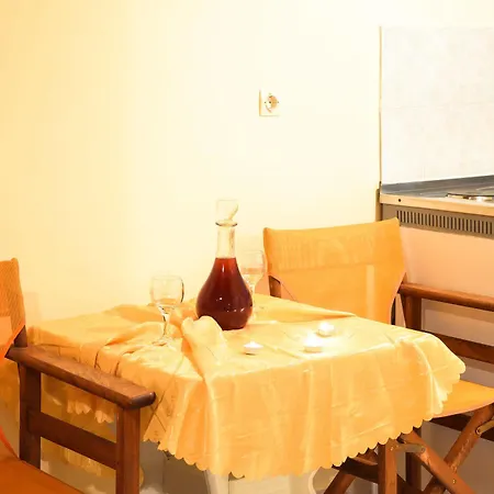 Artemis Hotel 2*