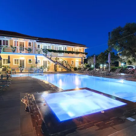 Artemis Hotel Amoudi